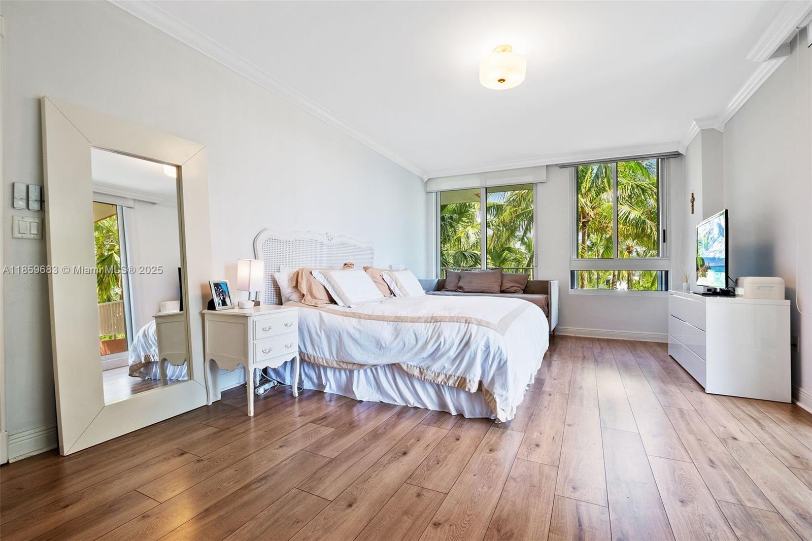 CLUB TOWER THREE CONDO - Residential