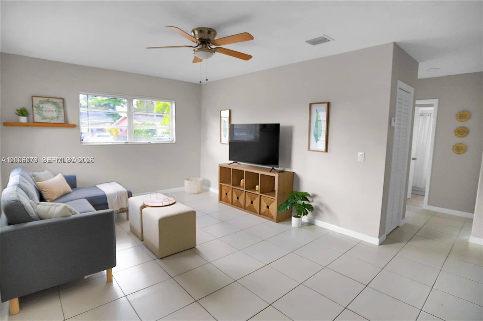 PYTHIAS PARK - Residential Lease