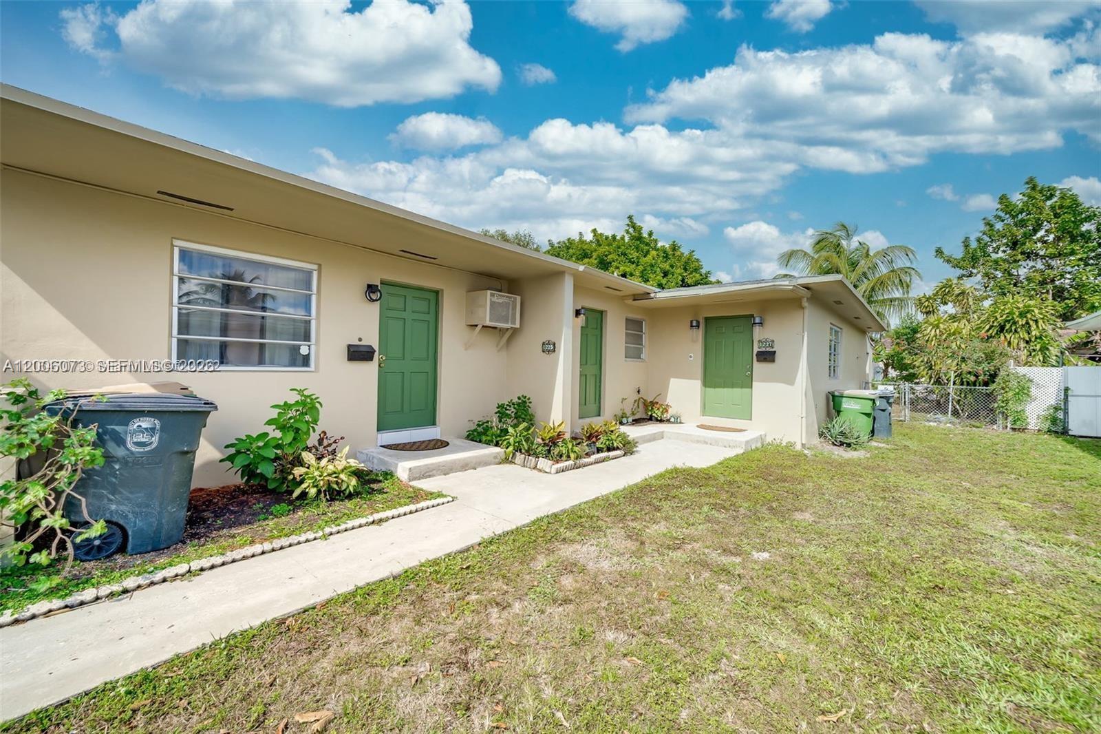 PYTHIAS PARK - Residential Lease