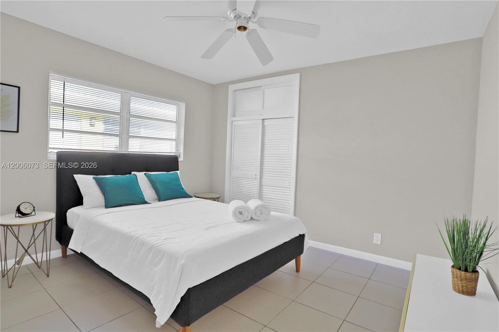 PYTHIAS PARK - Residential Lease
