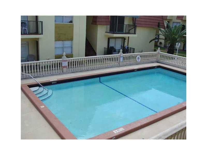 LOS PALACIOS BY MIAMI LAK - Residential Lease