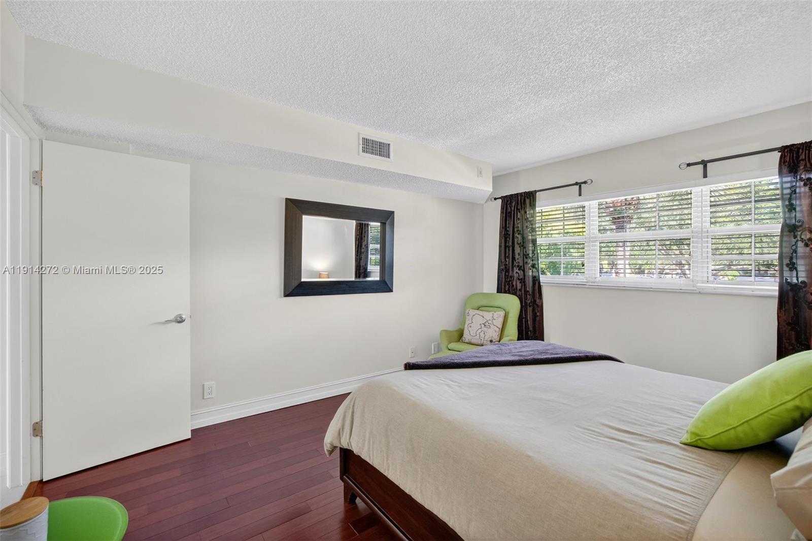 NO 74 PALM-AIRE COUNTRY C - Residential