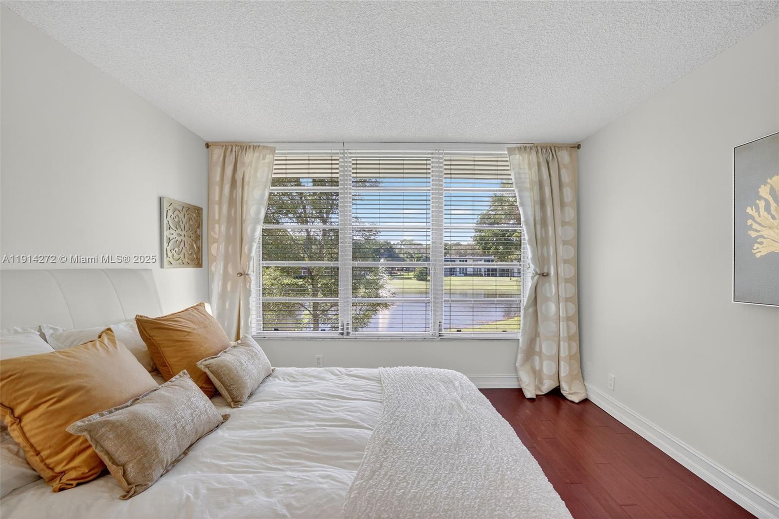 NO 74 PALM-AIRE COUNTRY C - Residential