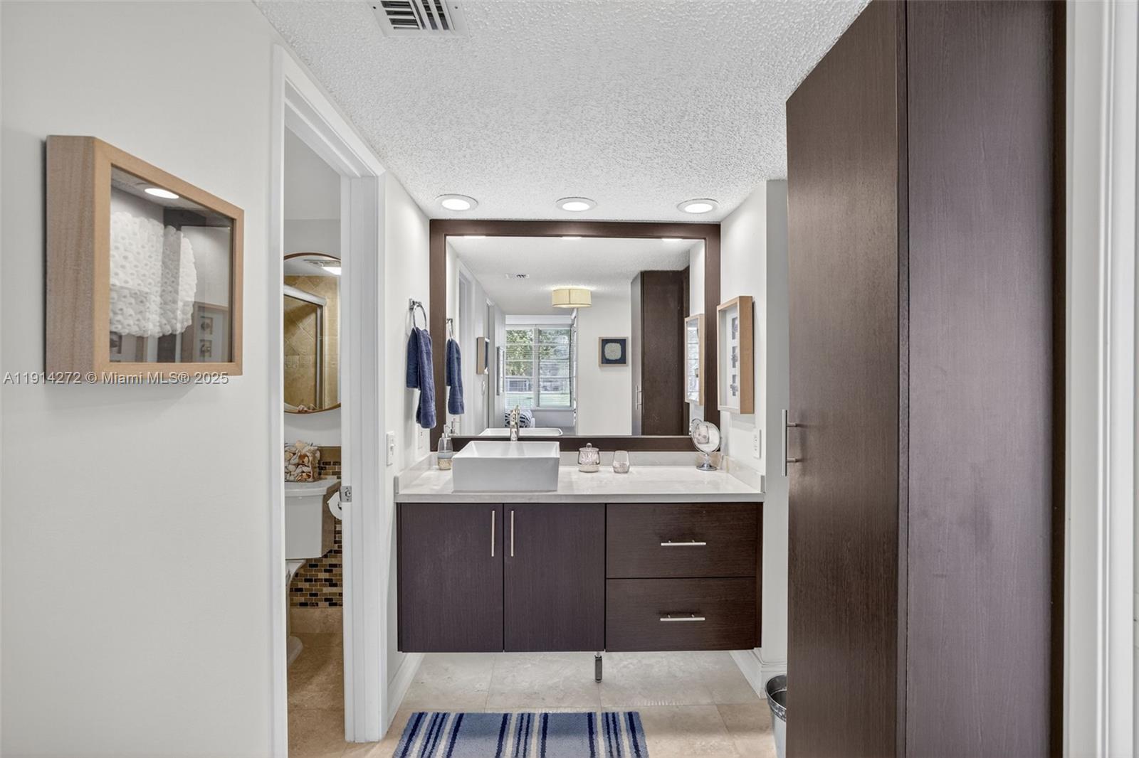 NO 74 PALM-AIRE COUNTRY C - Residential