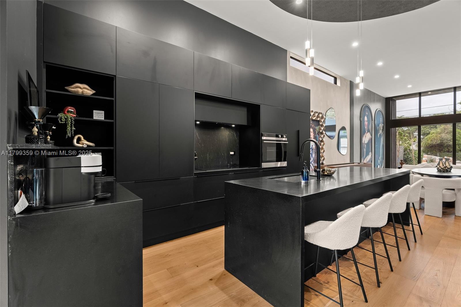 BUENA VISTA HEIGHTS EXTEN - Residential Lease