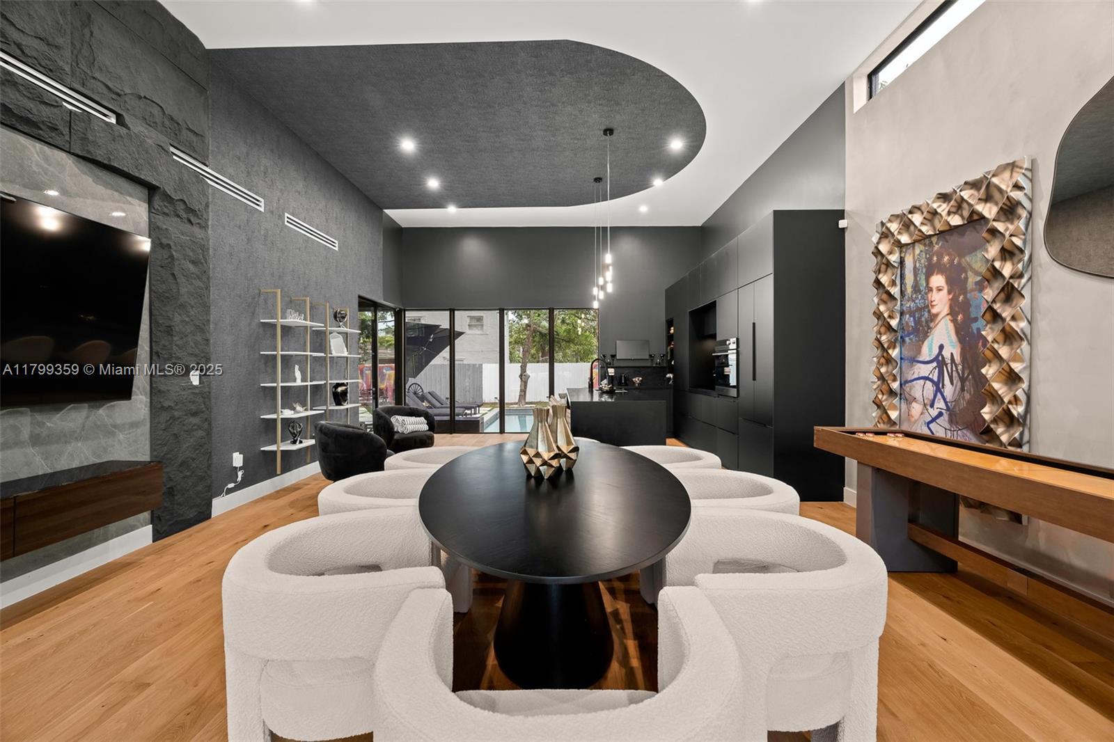 BUENA VISTA HEIGHTS EXTEN - Residential Lease