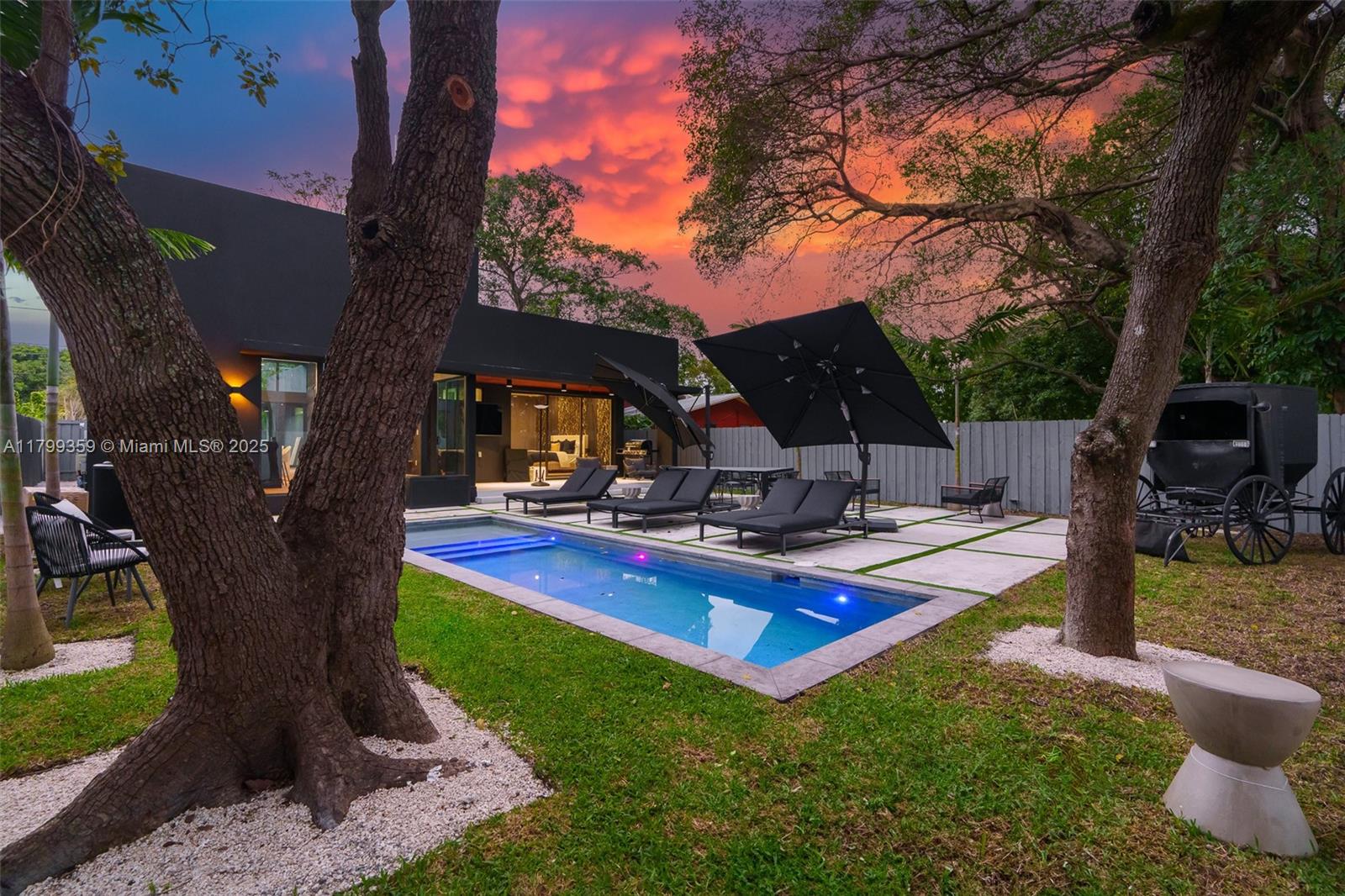 BUENA VISTA HEIGHTS EXTEN - Residential Lease