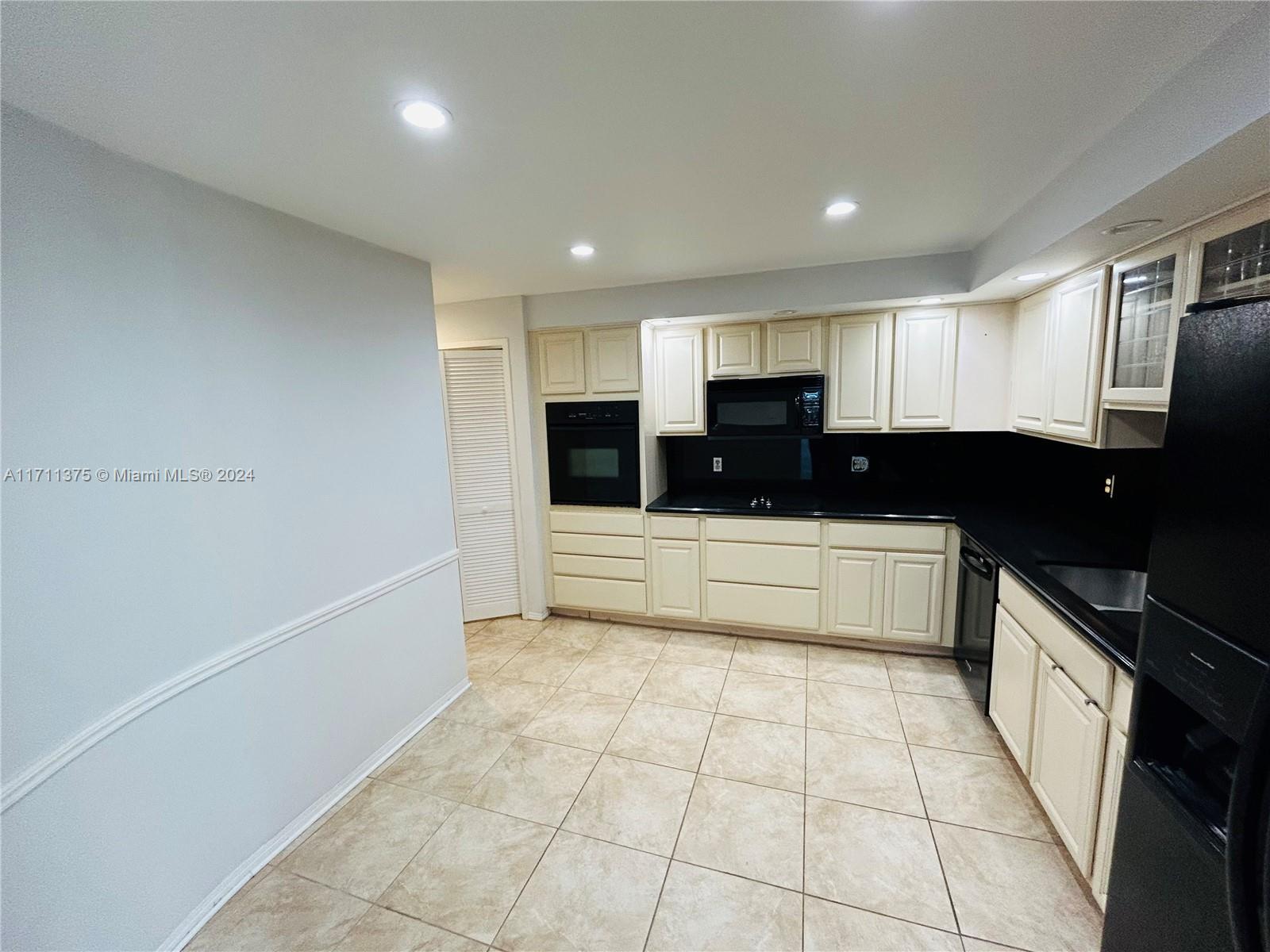 CORINTHIAN CONDO - Residential Lease