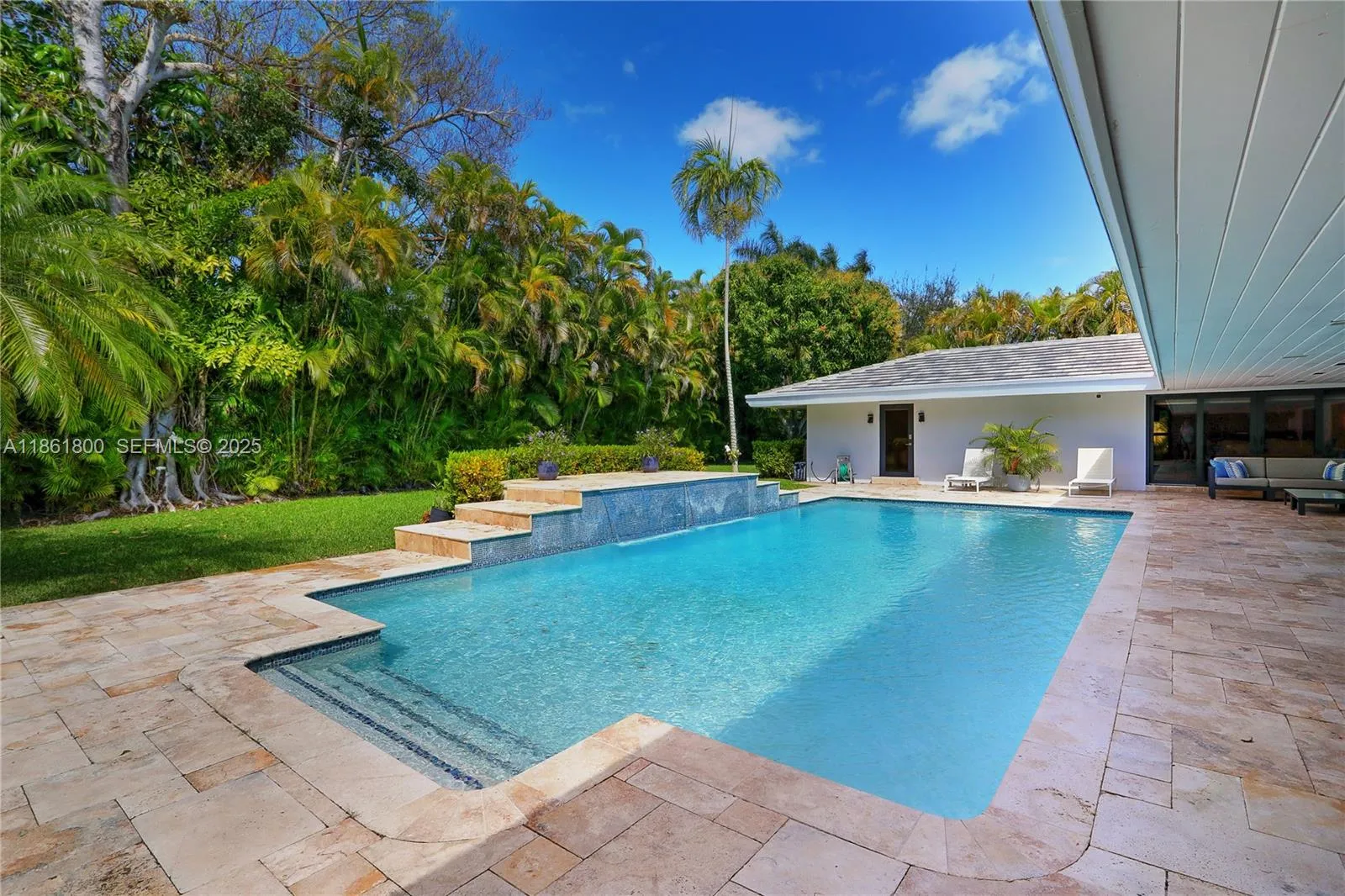 Coral Gables, Florida 33143, United States, 5 Bedrooms Bedrooms, ,5 BathroomsBathrooms,Residential,Active,194959