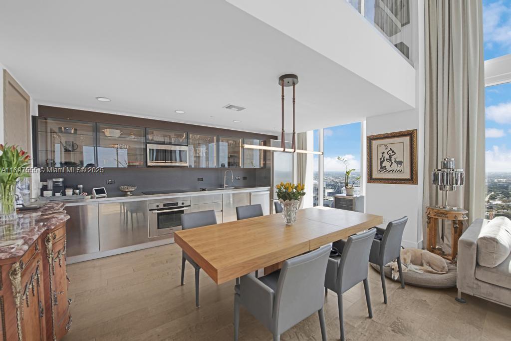 1040 Biscayne Blvd TS-4206