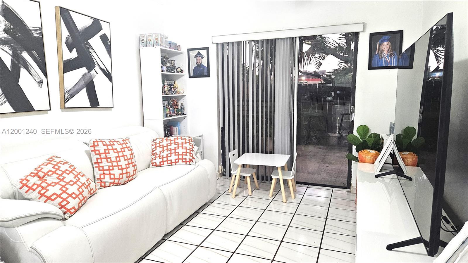 PATIO GRANDE II-B TOWNHOM - Residential Lease