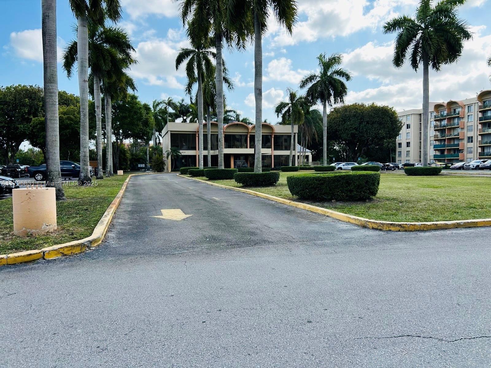9350 Fontainebleau Blvd 311