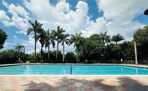 9350 Fontainebleau Blvd 311 Miami FL 33172