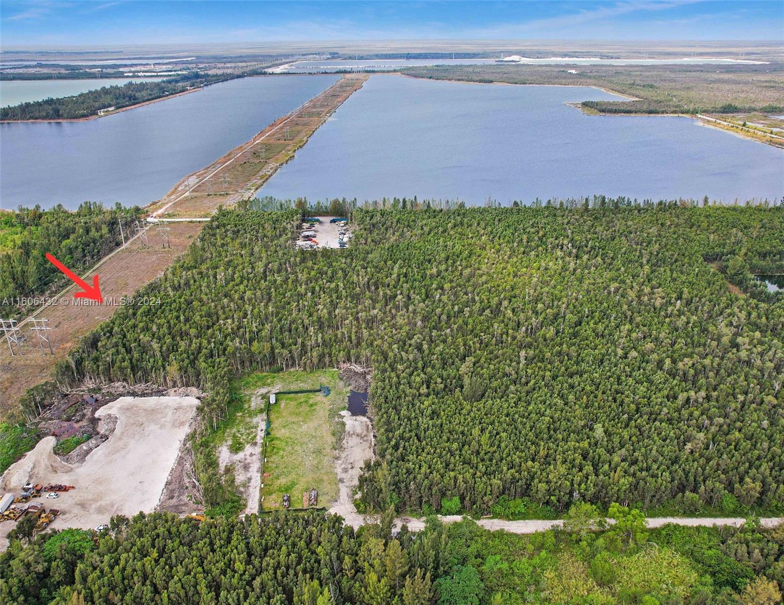 GREEN HAVEN ACRES - Land