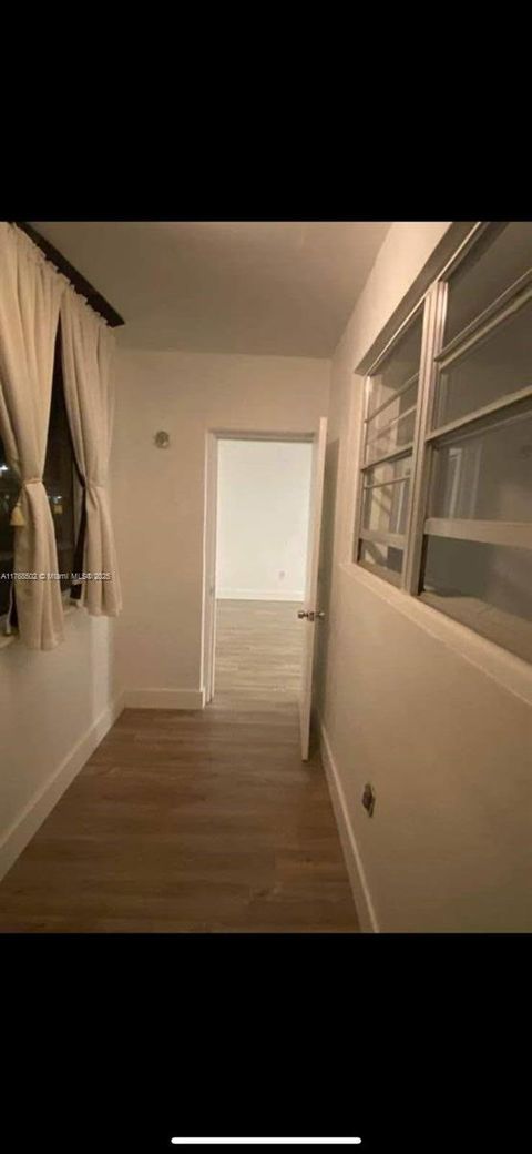 2950 NE 201st Ter E103 Aventura FL 33180