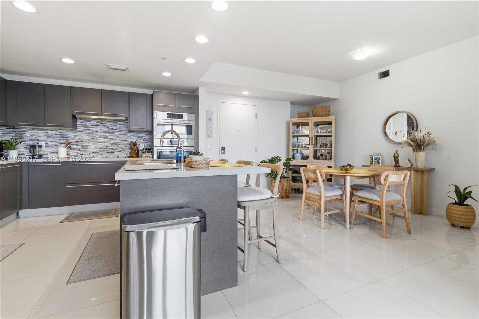 MIDTOWN DORAL CONDO 4 - Residential