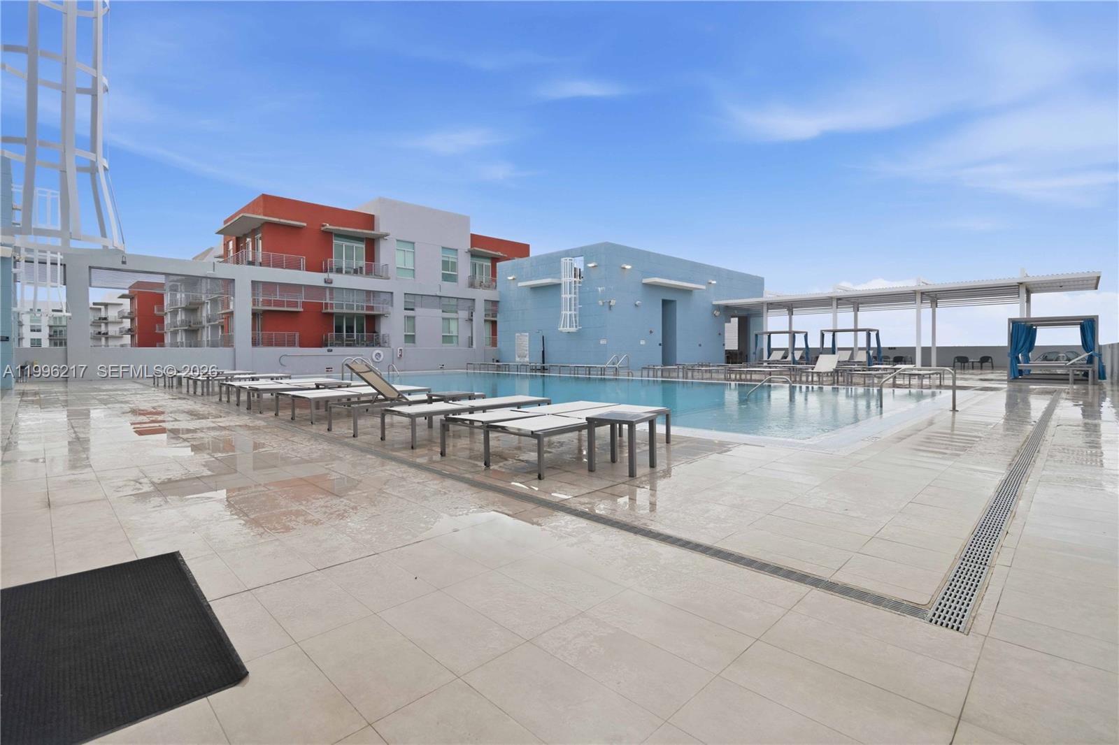 MIDTOWN DORAL CONDO 4 - Residential