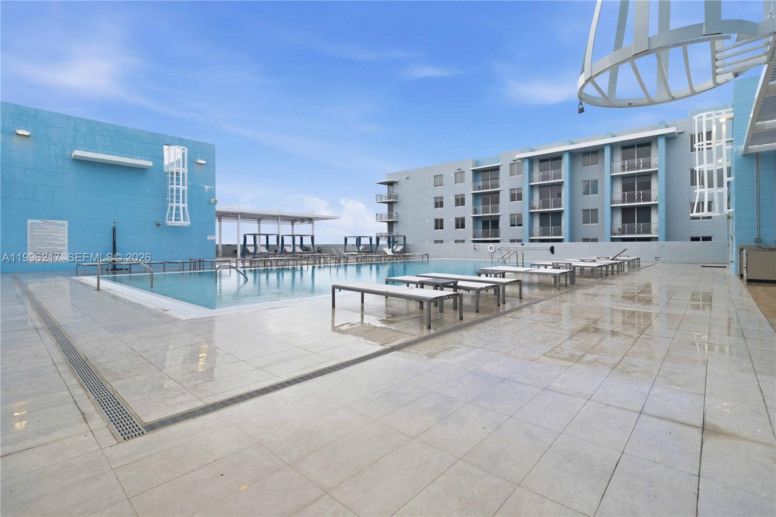 MIDTOWN DORAL CONDO 4 - Residential