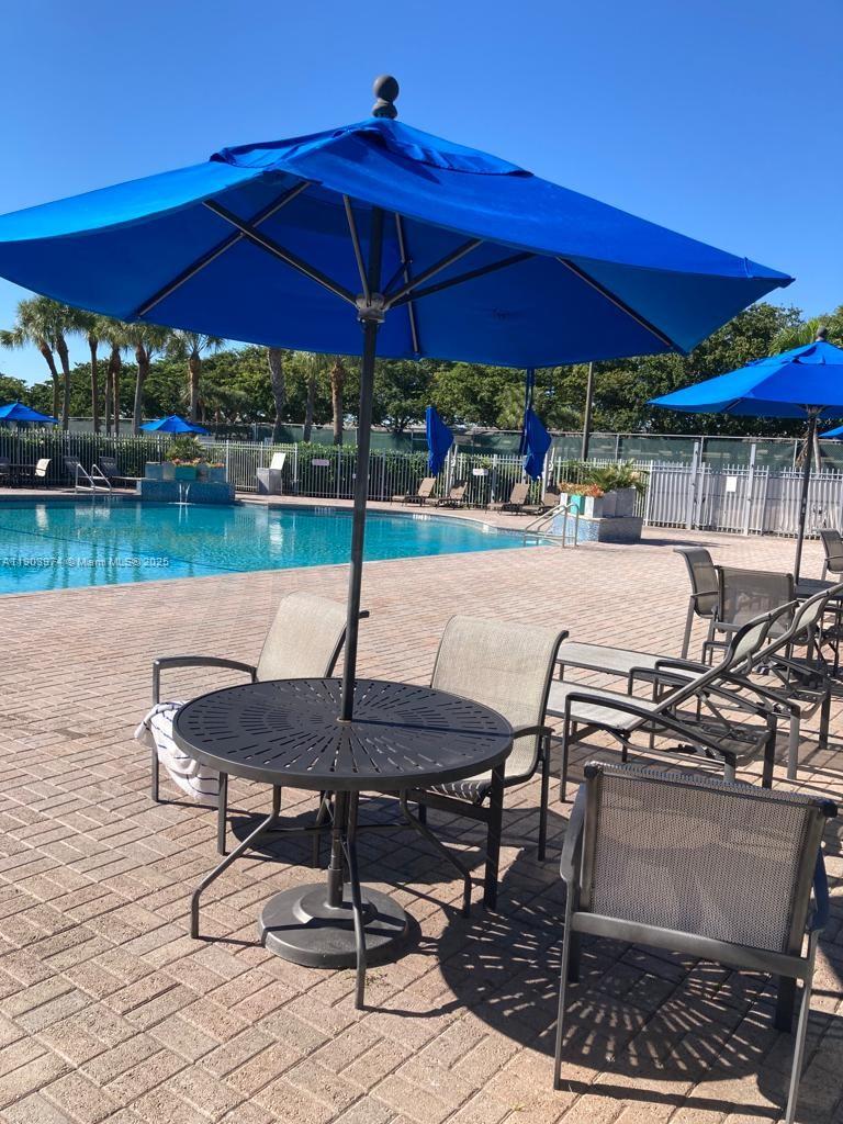 WEST LAKE VILLAGE PLAT - Residential Lease