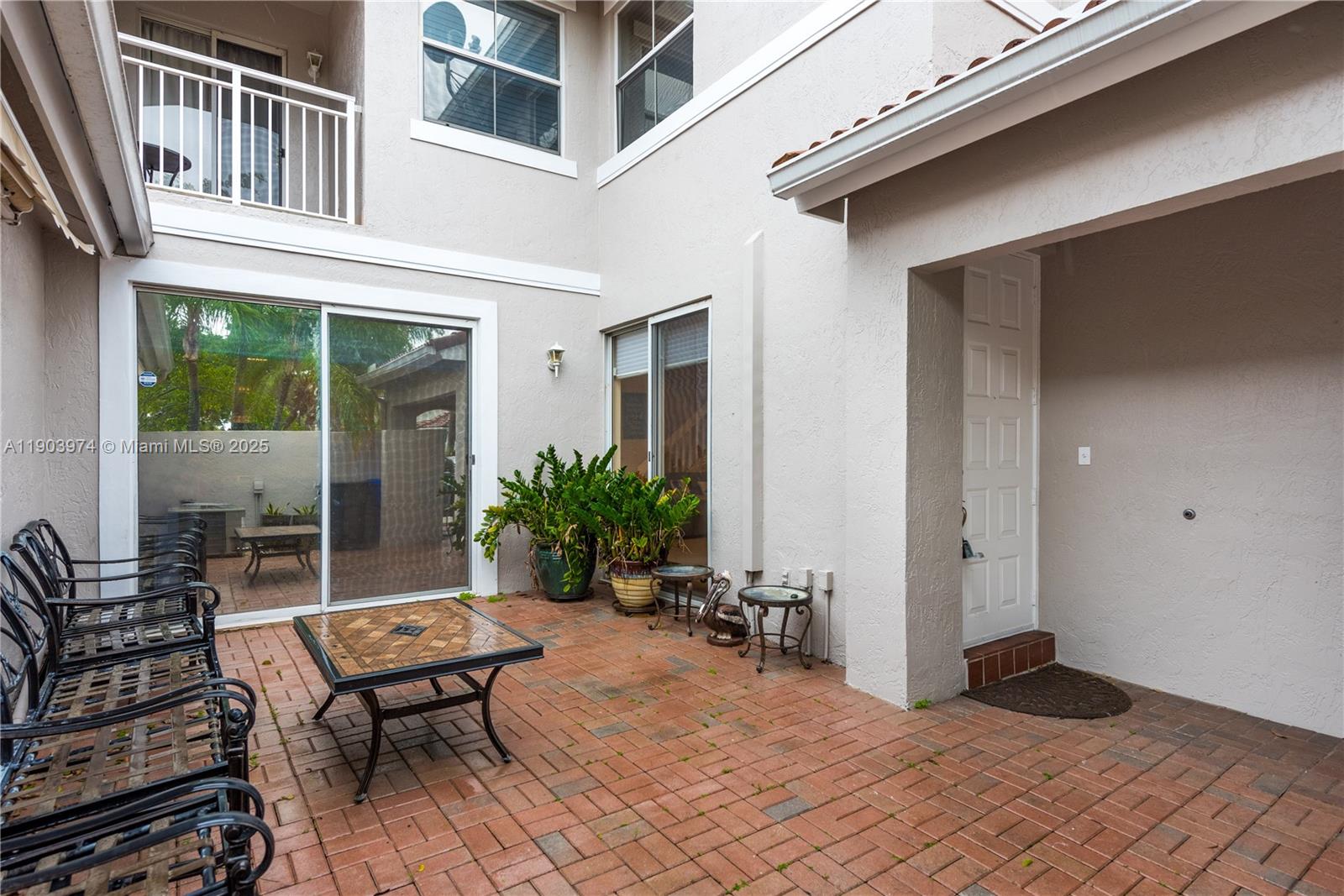 WEST LAKE VILLAGE PLAT - Residential Lease