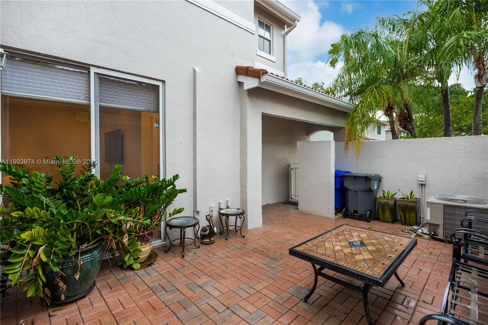 WEST LAKE VILLAGE PLAT - Residential Lease