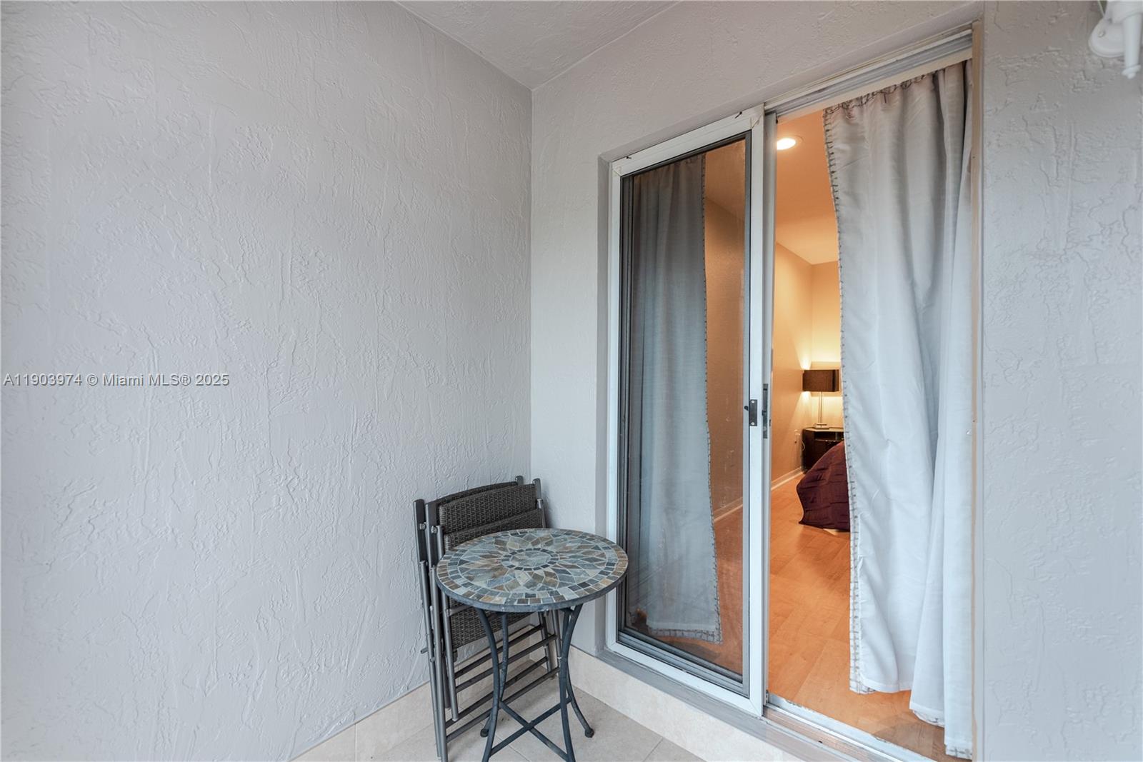 WEST LAKE VILLAGE PLAT - Residential Lease