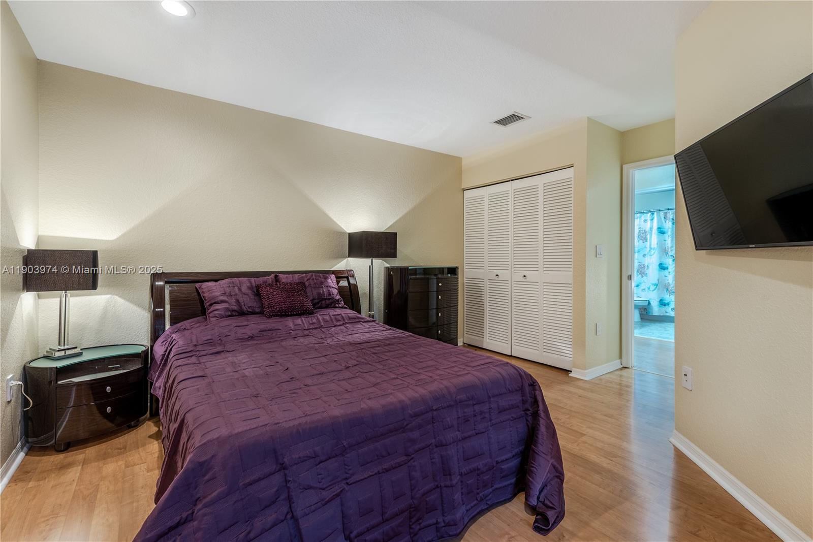 WEST LAKE VILLAGE PLAT - Residential Lease