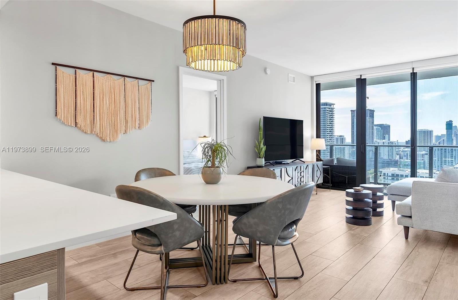 3401 MIDTOWN CONDO - Residential Lease