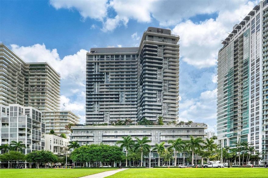 AVAILABLE MAY 1ST. Ideal for corporate relocation or the discerning executive. This turnkey, impeccably furnished 2-bed, 2-bath + Den residence at Hyde Midtown offers an effortless transition to luxury Miami living in one of Miami’s hottest neighborhoods. The elegant split-floor plan features an expansive balcony accessible from every room, boasting panoramic Biscayne Bay and skyline views. Enjoy 5-star amenities: heated pool with attendant, jacuzzi, top-tier gym, tennis, and 24/7 front desk concierge. Located in vibrant Midtown Miami, you are steps from premier dining, shopping, galleries and the Design District. Maximize your time with high-speed Wi-Fi, and one parking space included. A seamless blend of upscale sophistication and turnkey convenience. (Tenant pays electricity).