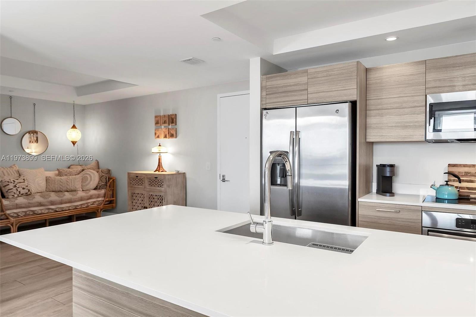 3401 MIDTOWN CONDO - Residential Lease