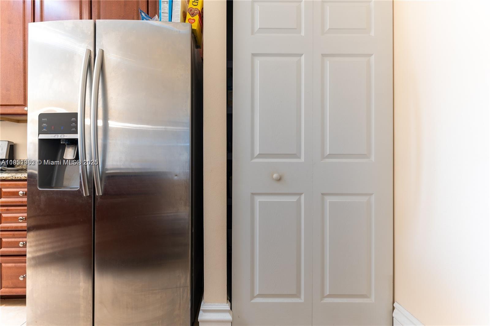 ALAQUA CONDO - Residential