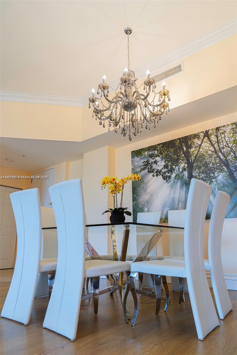 ALAQUA CONDO - Residential