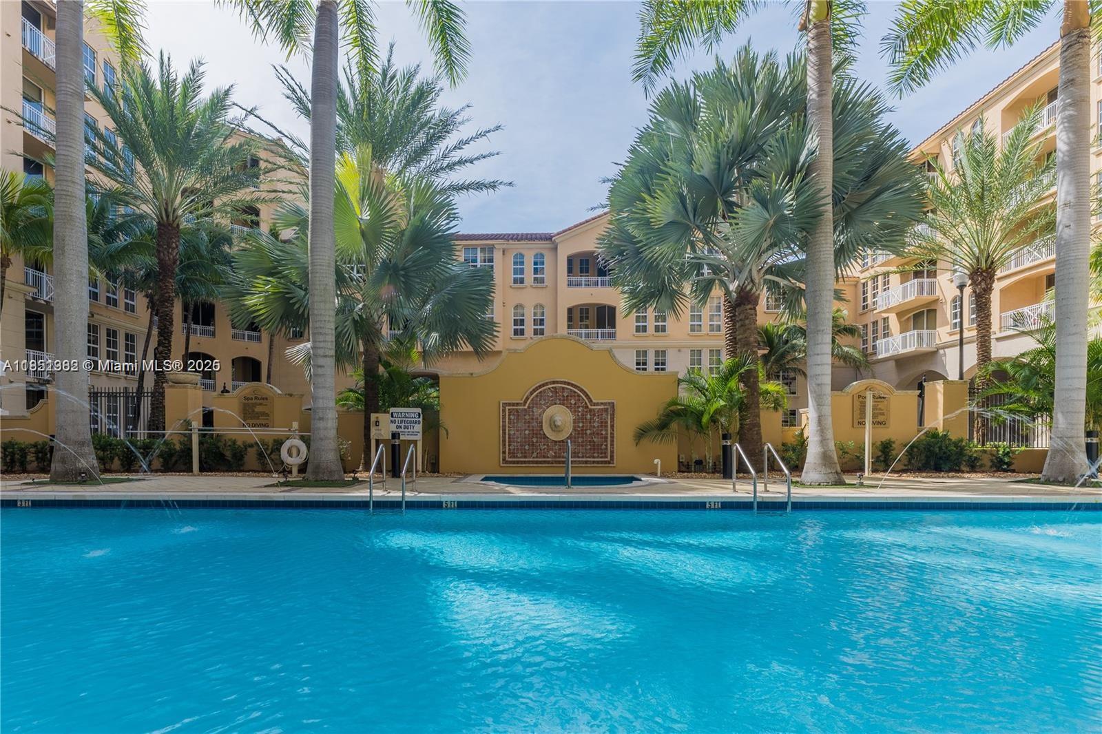 ALAQUA CONDO - Residential