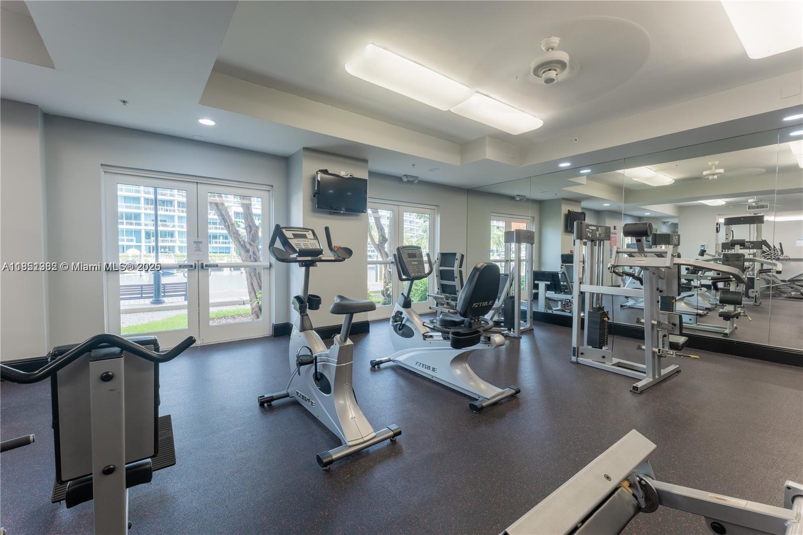 ALAQUA CONDO - Residential