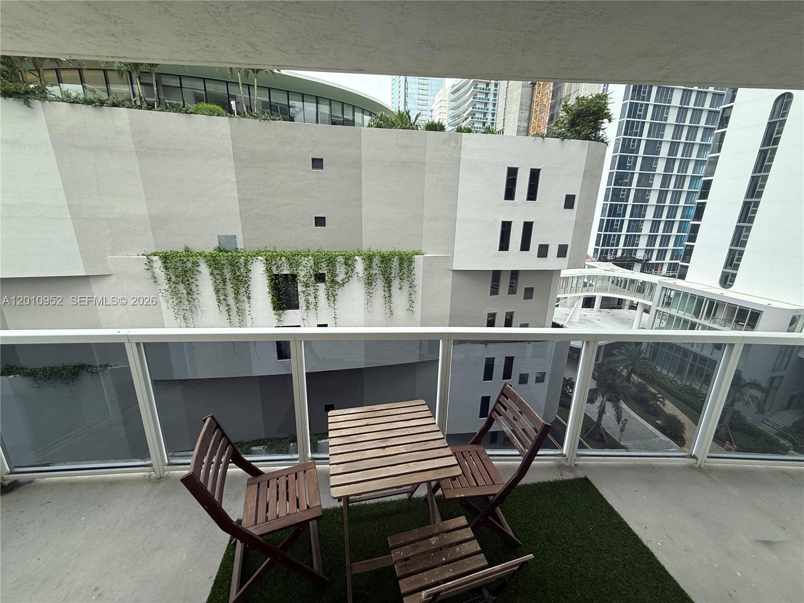 23 BISCAYNE BAY CONDO - Residential