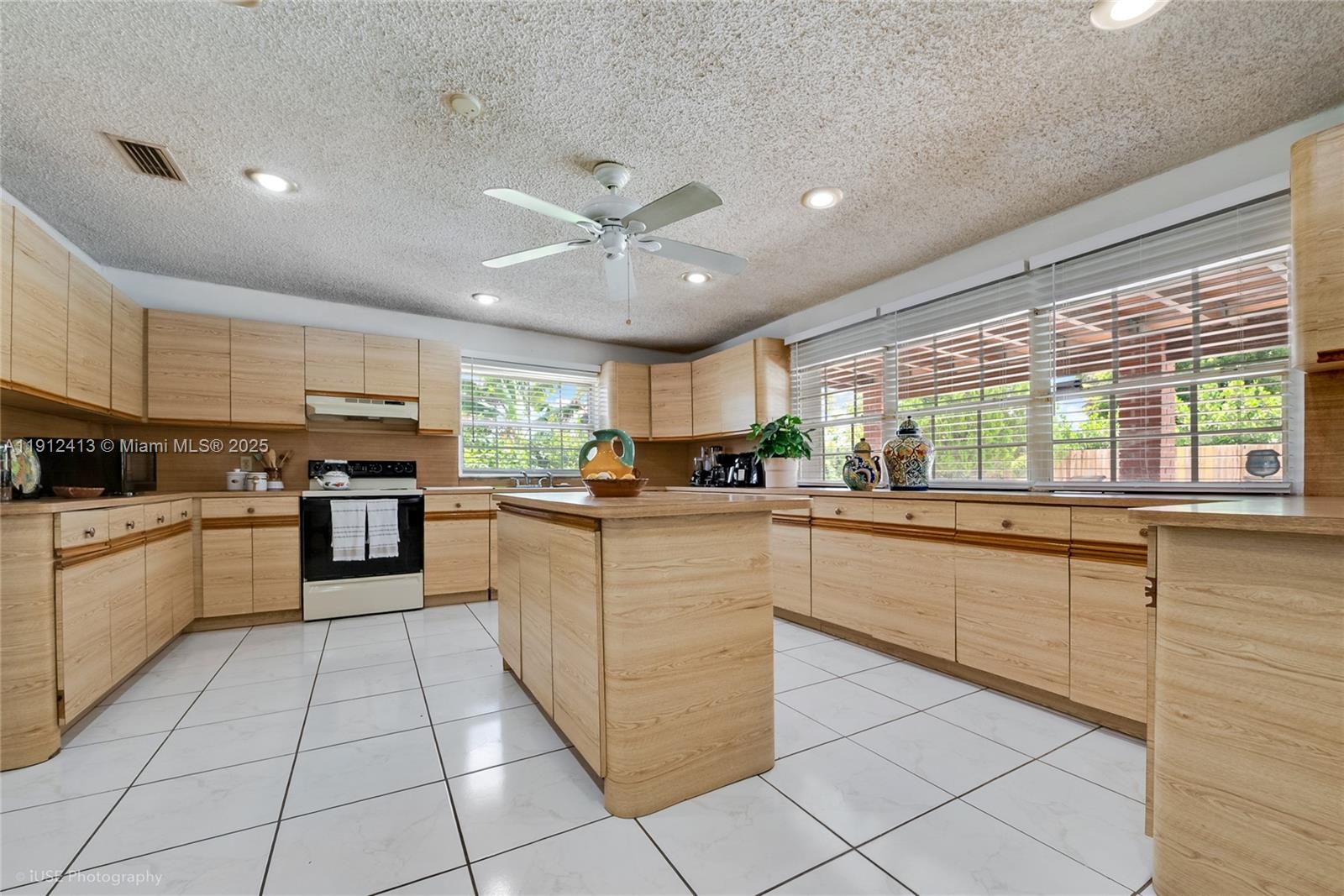 ELDORADO PLAINS - Residential