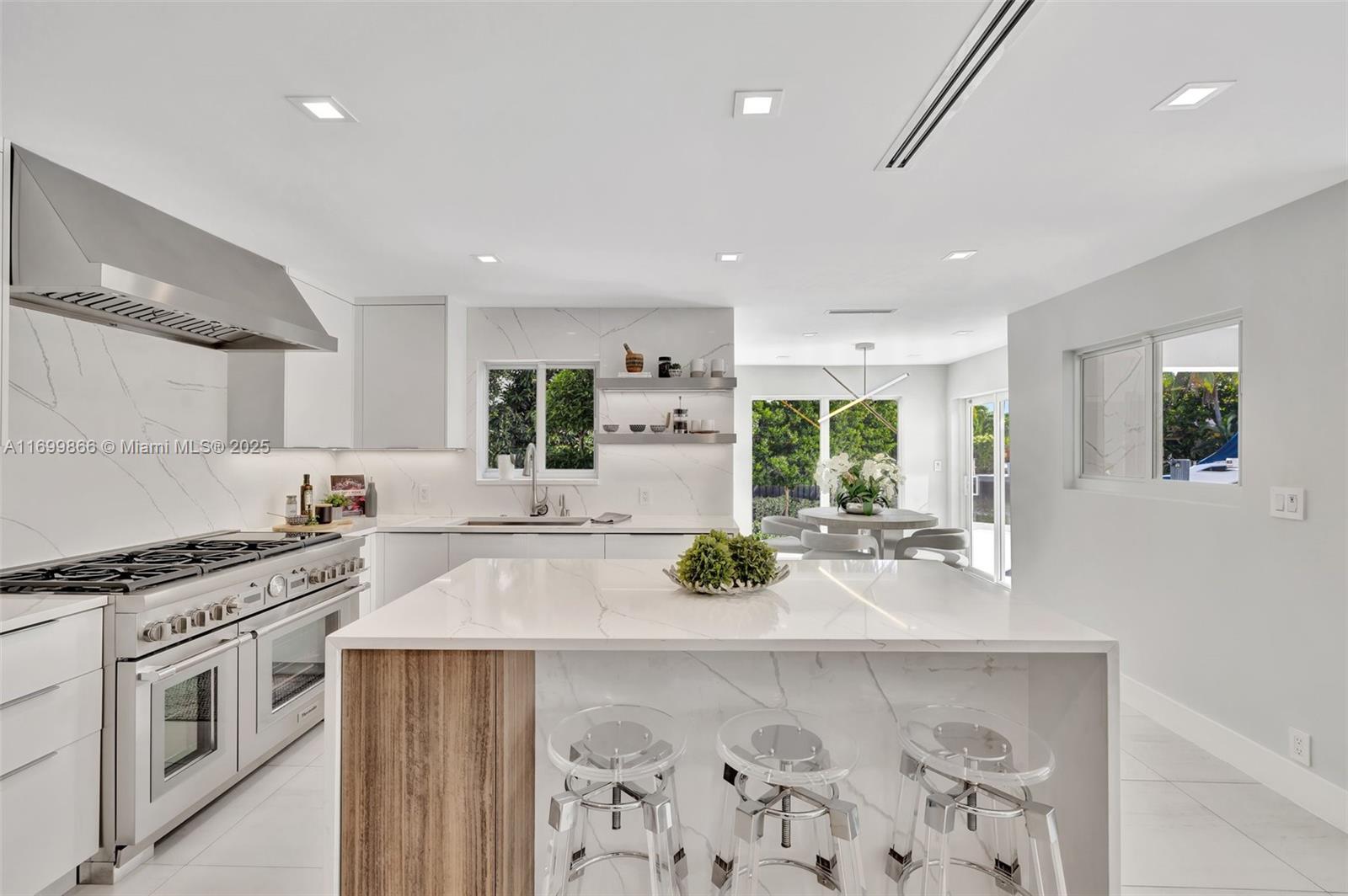 LAUDERDALE ISLES RE-AMEND - Residential