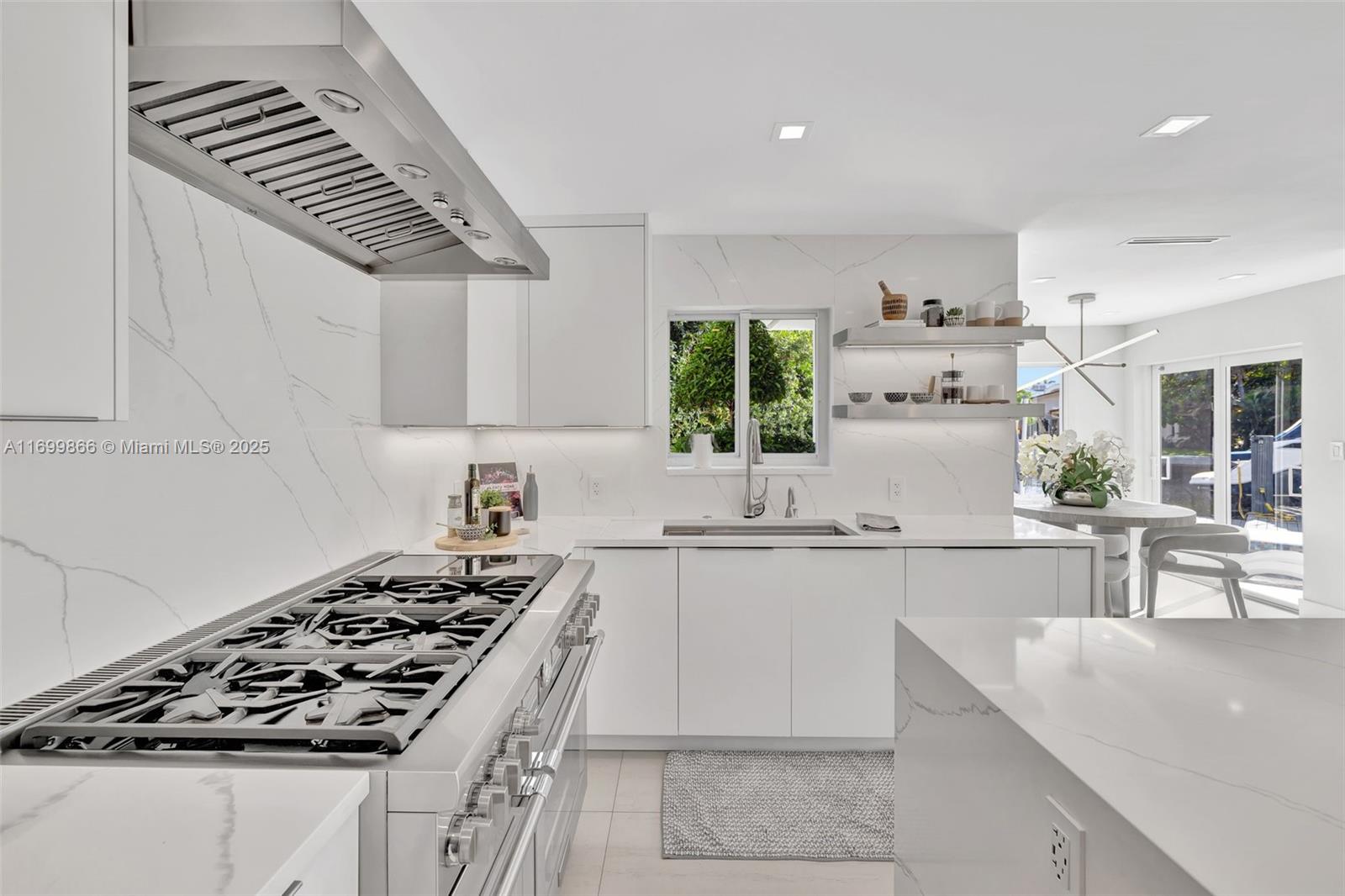 LAUDERDALE ISLES RE-AMEND - Residential