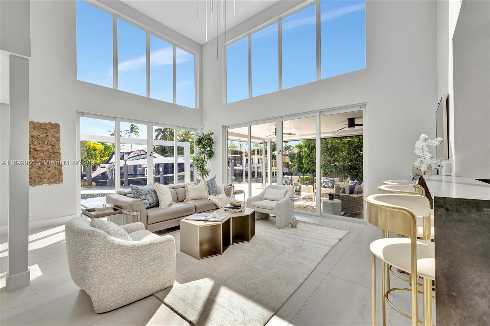 LAUDERDALE ISLES RE-AMEND - Residential