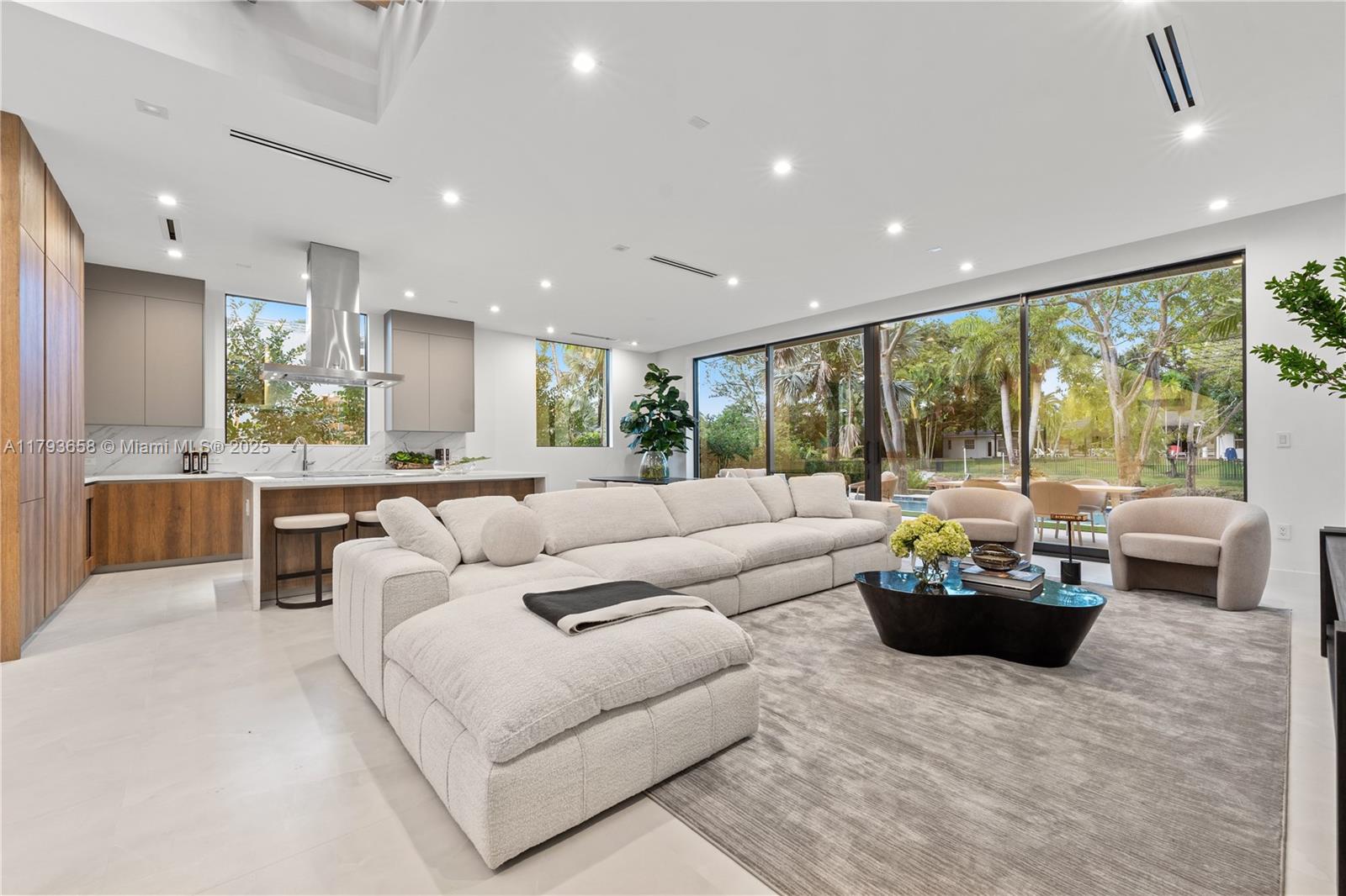 C G RIVIERA SEC PART 4 - Residential