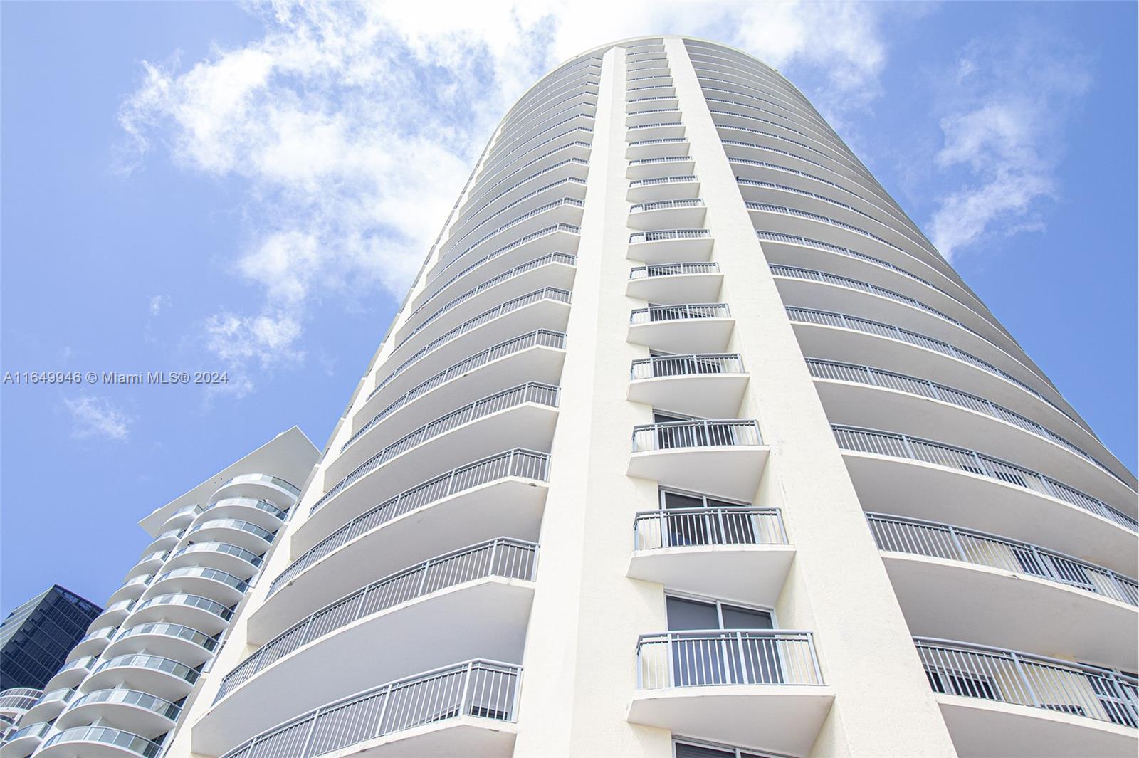 17375 Collins Ave 701, Sunny Isles Beach, Miami-Dade County, Florida - 2 Bedrooms  
3 Bathrooms - 