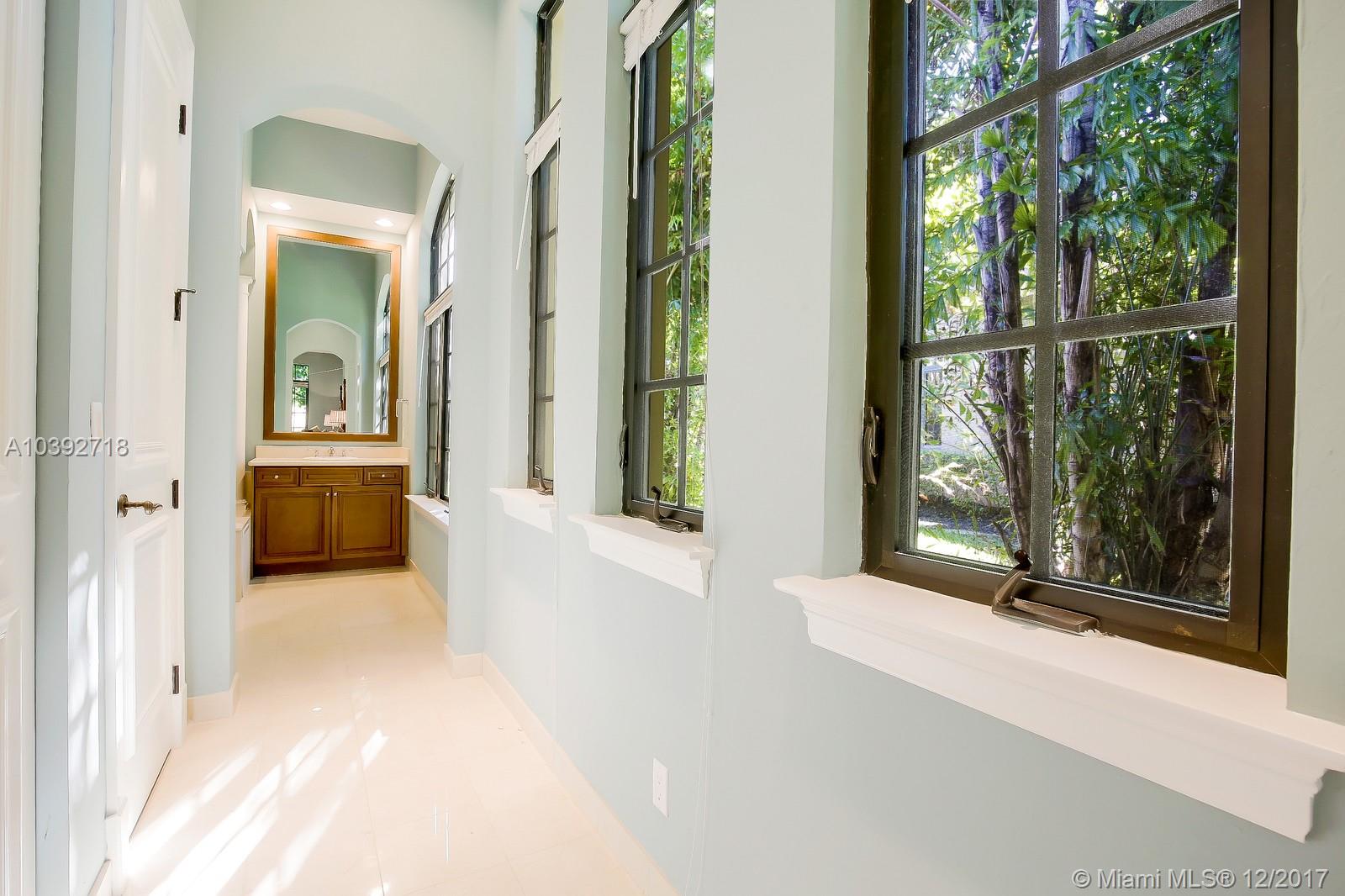 PARKLAND GOLF & COUNTRY C - Residential