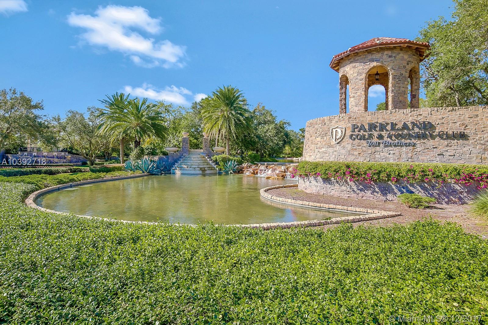 PARKLAND GOLF & COUNTRY C - Residential