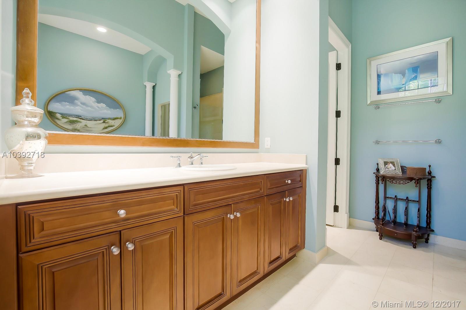 PARKLAND GOLF & COUNTRY C - Residential