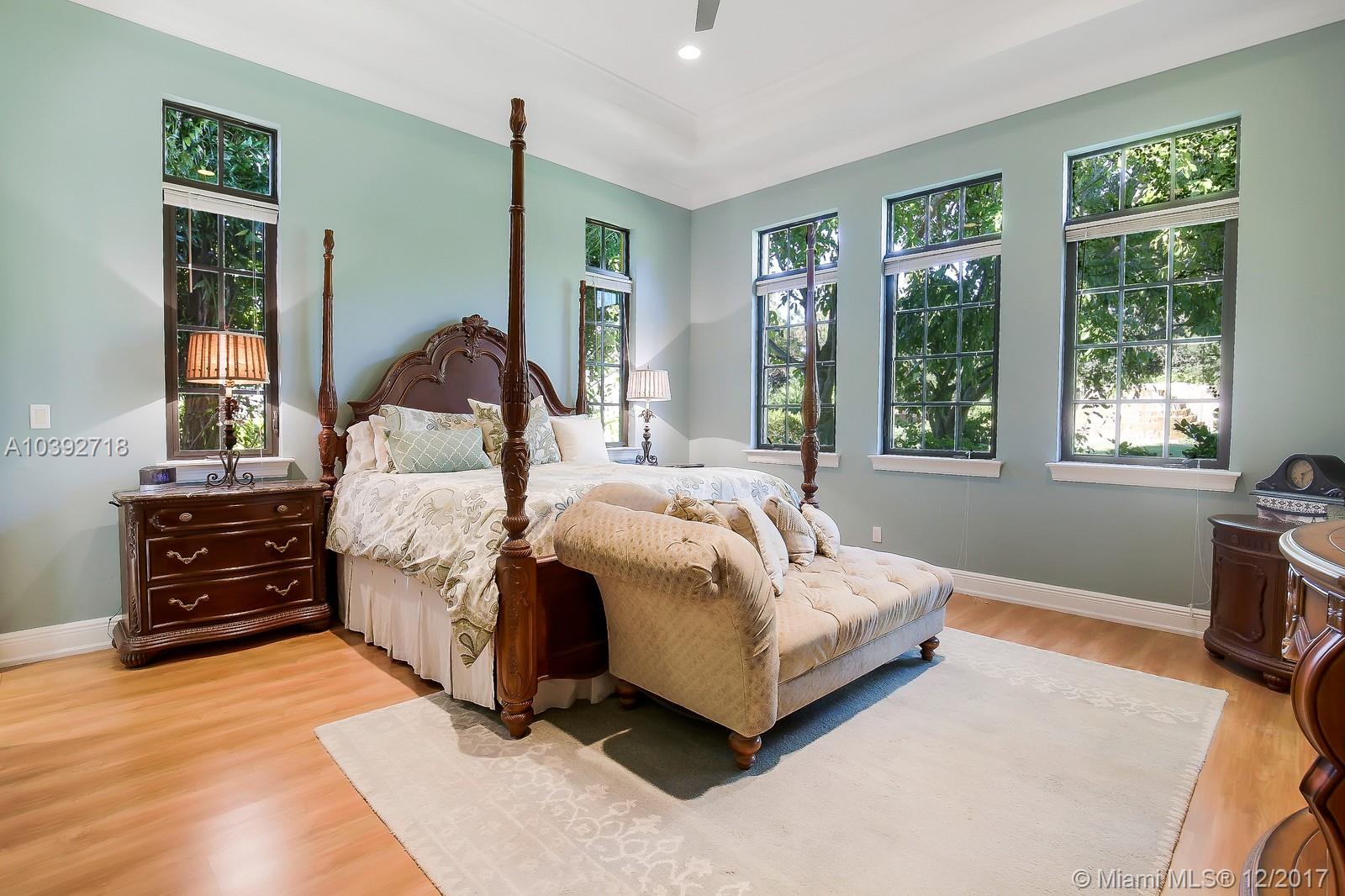 PARKLAND GOLF & COUNTRY C - Residential