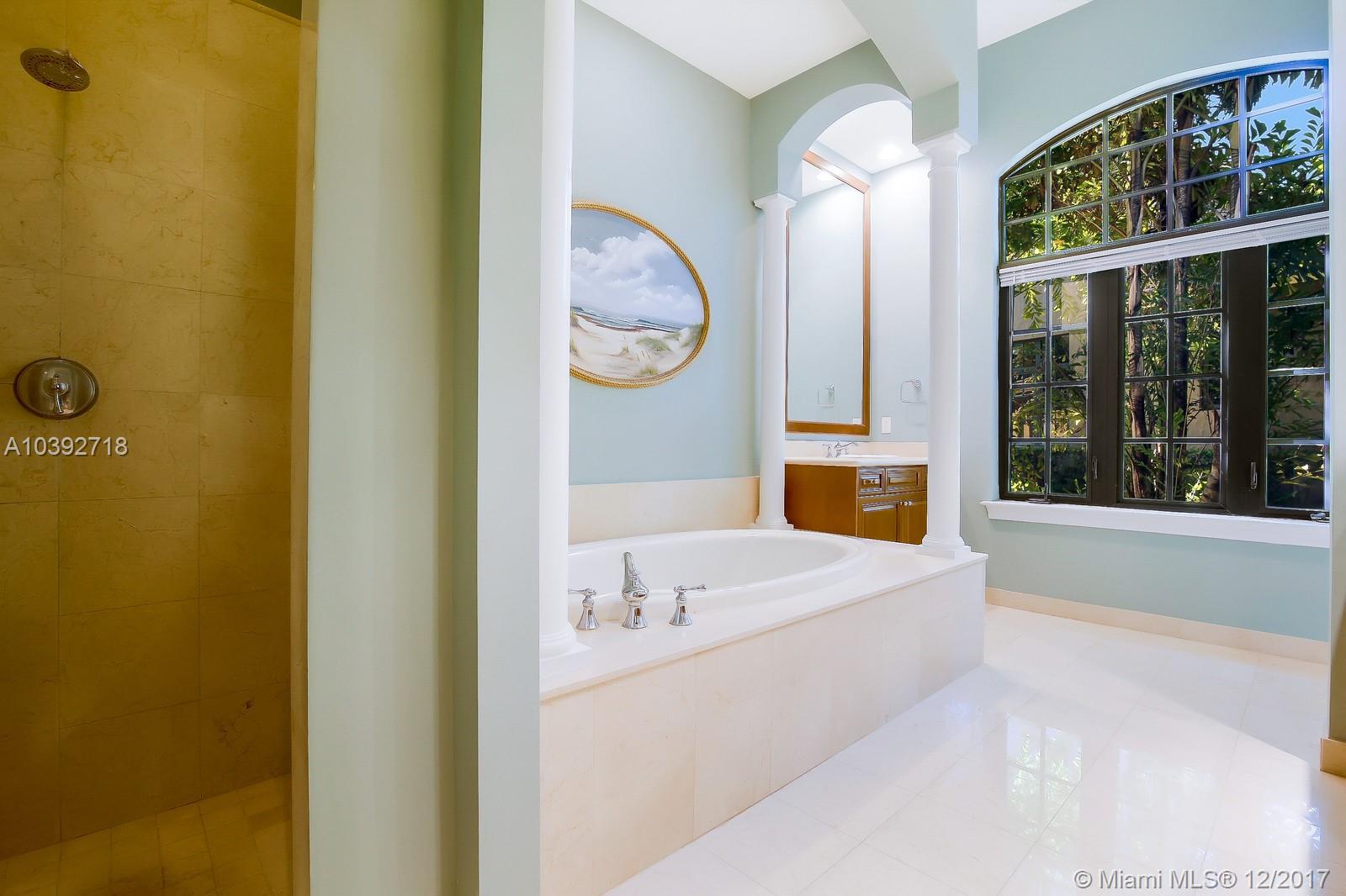 PARKLAND GOLF & COUNTRY C - Residential