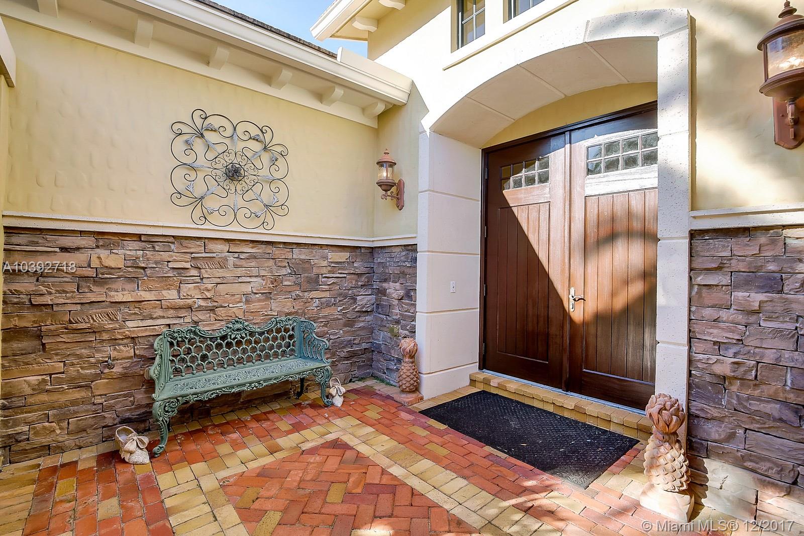 PARKLAND GOLF & COUNTRY C - Residential