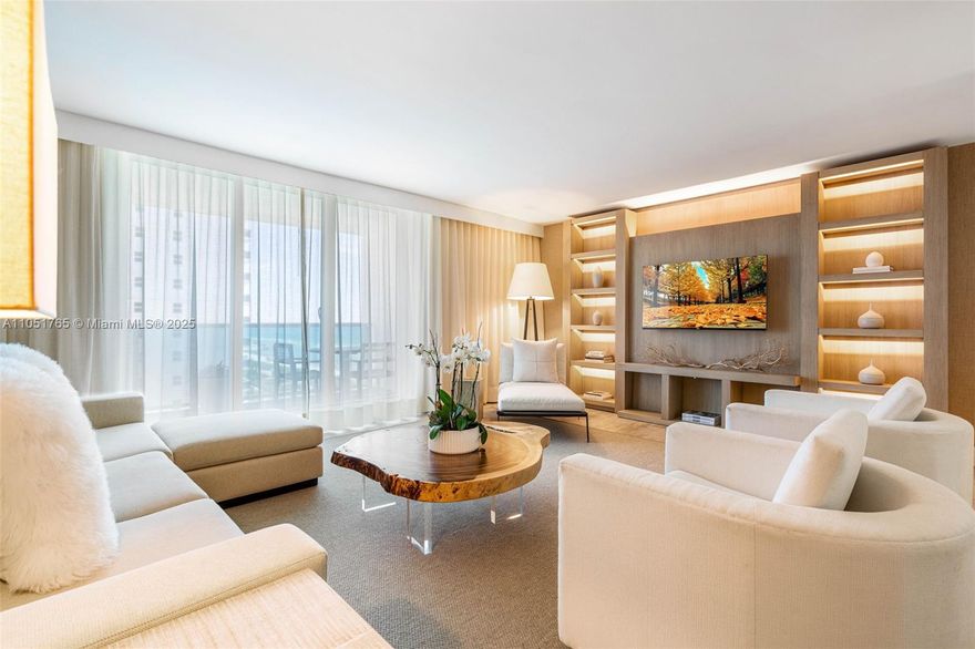 Available for short-term rental and located within Miami’s first eco-friendly 1 Hotel & Homes. Overlooking beautiful Downtown Miami, this unit has the conveniences of home in addition to all the amenities of a 5-star resort. With two bedrooms and a pull-out sofa in the living area, this unit is the perfect home base for a family vacation, that long-overdue boys trip, or that relaxing girls getaway.