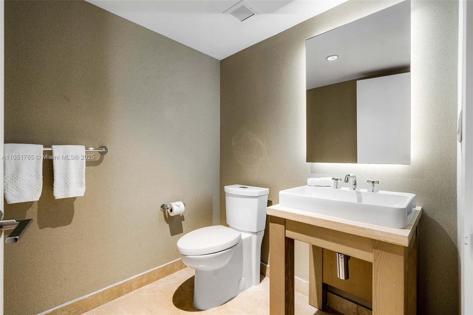 2399 COLLINS AVENUE - Residential Lease