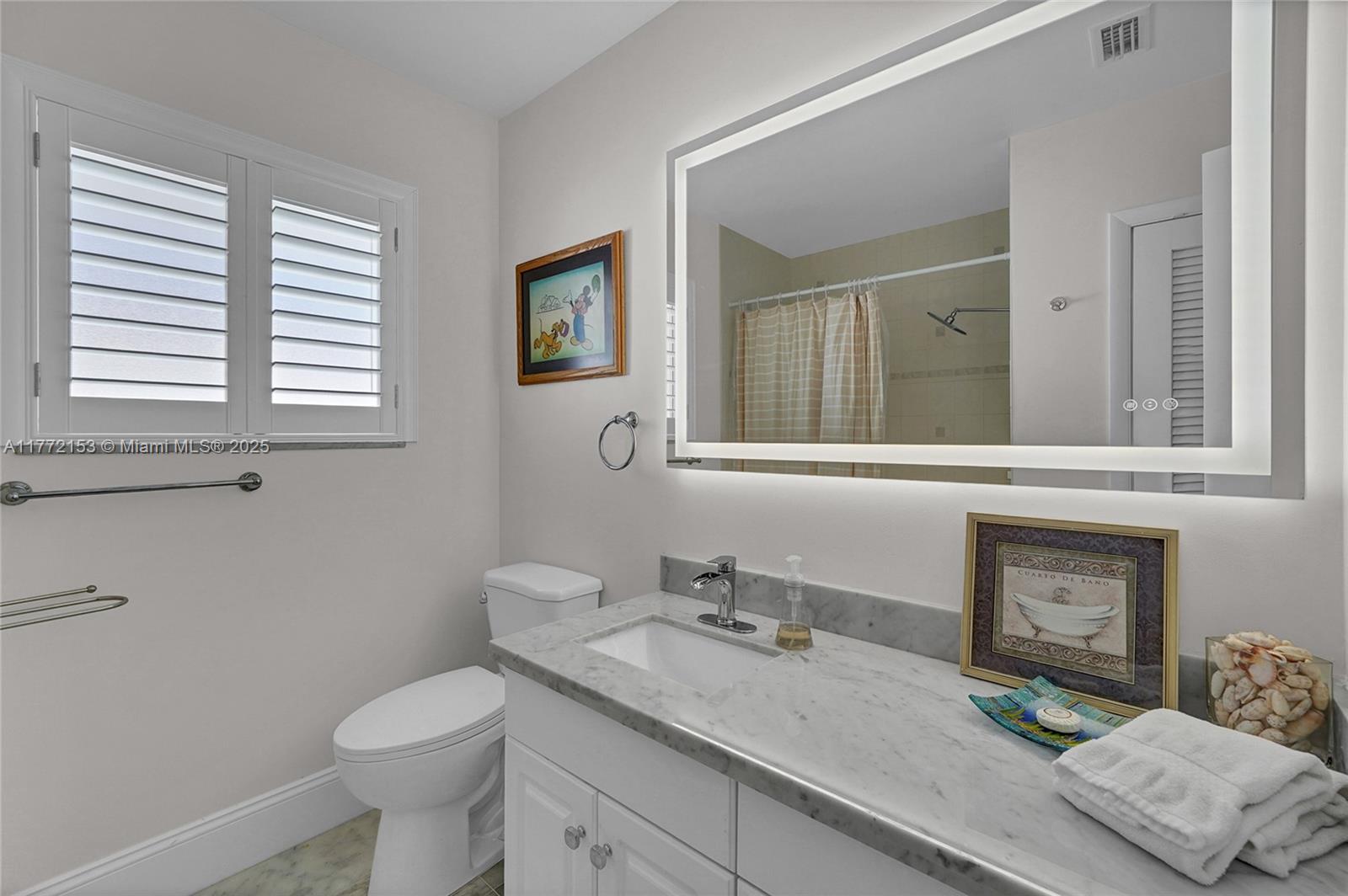 LAUDERDALE BEACH EXT UNIT - Residential